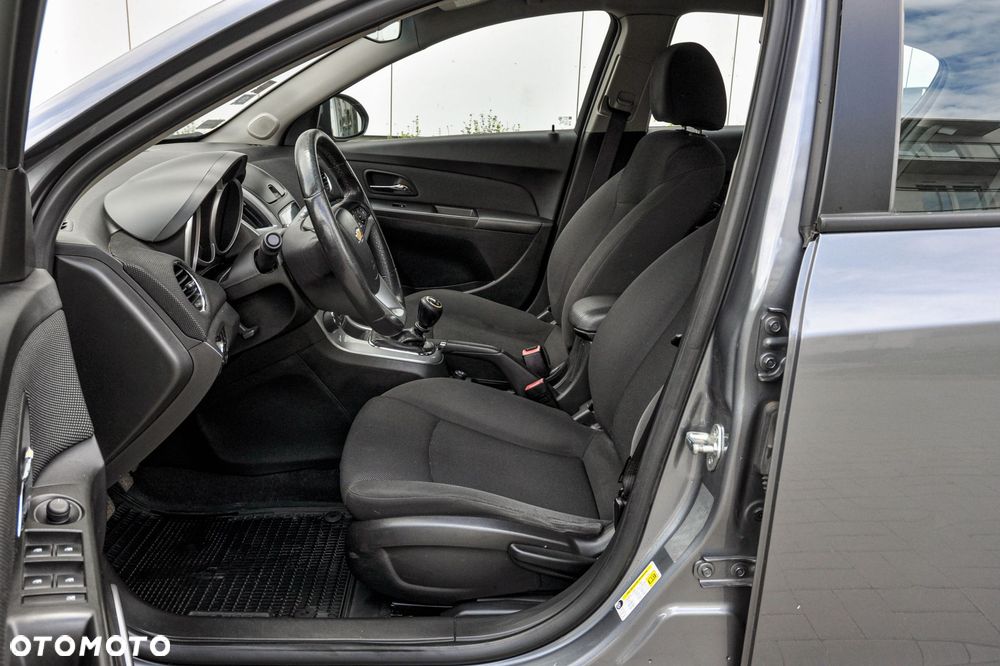 Chevrolet Cruze - 7
