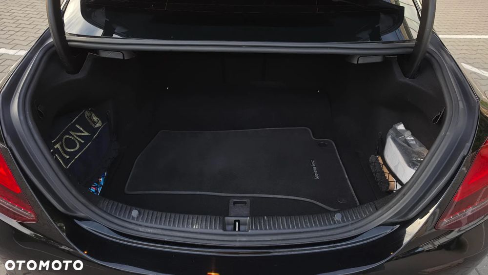 Mercedes-Benz Klasa C 200 d 9G-TRONIC - 8