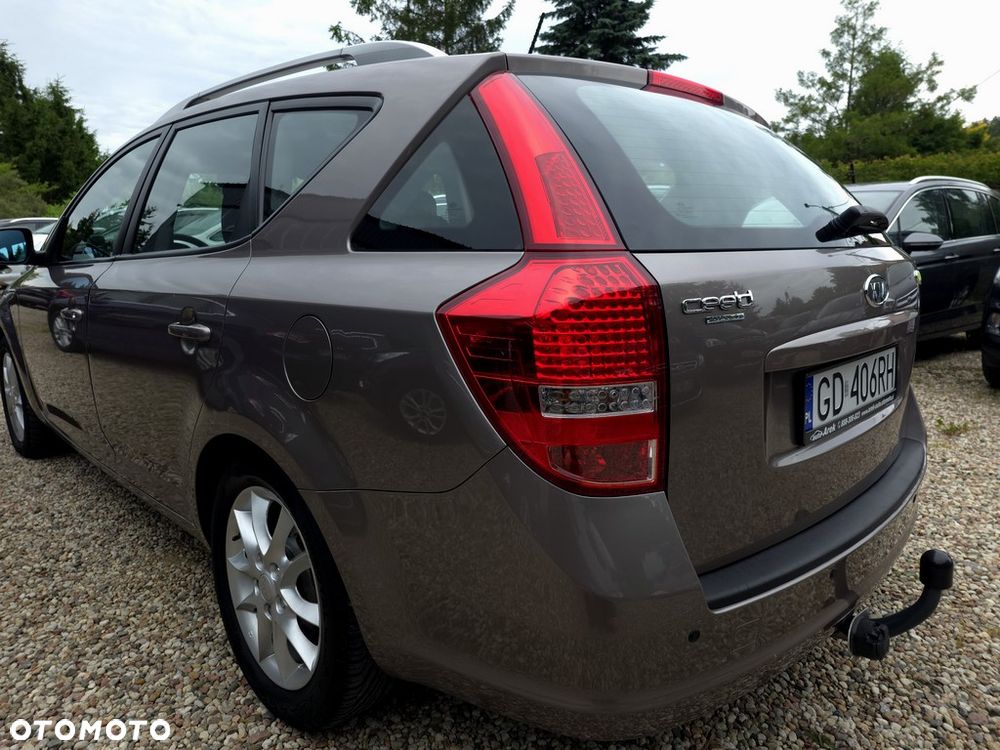 Kia Ceed 1.6 Crdi Comfort - 26