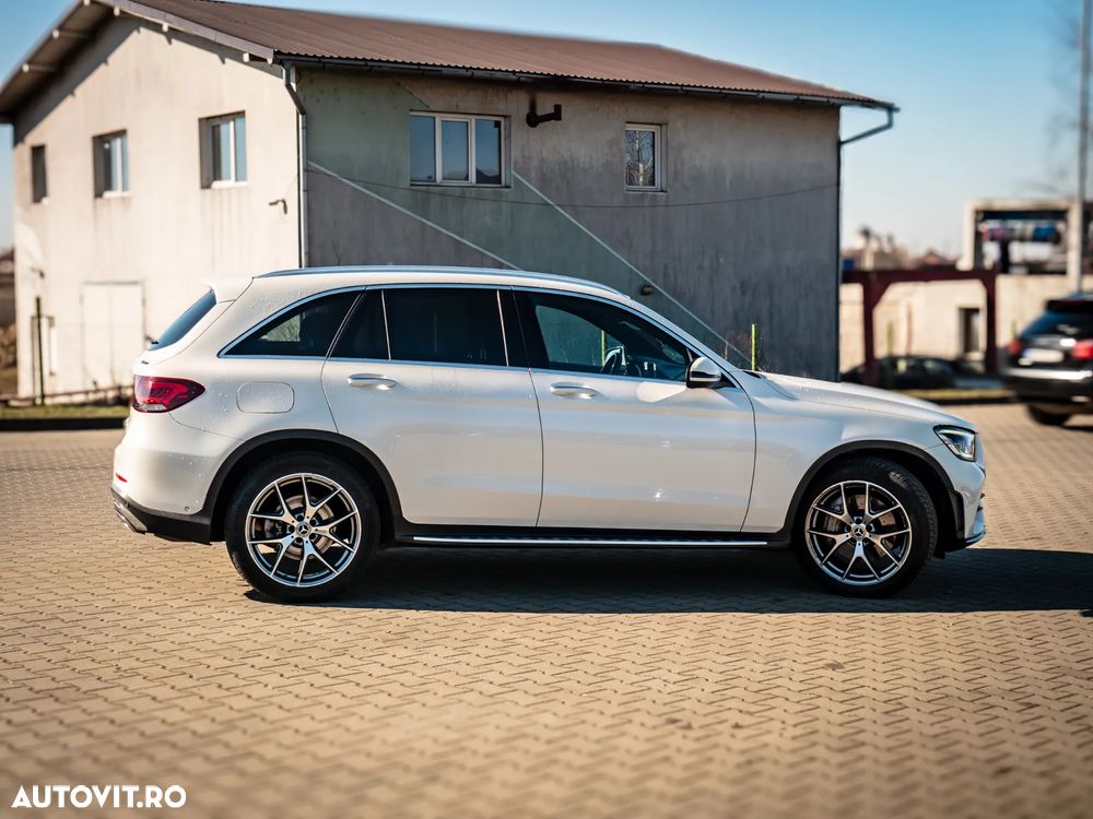 Mercedes-Benz GLC 220 d 4MATIC - 10