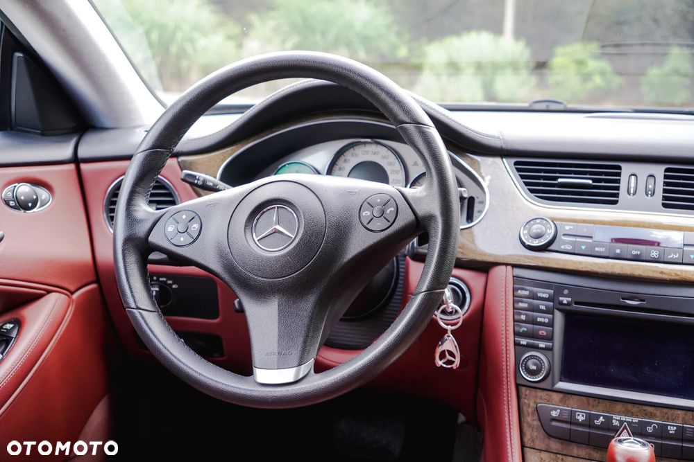 Mercedes-Benz CLS 350 7G-TRONIC - 19