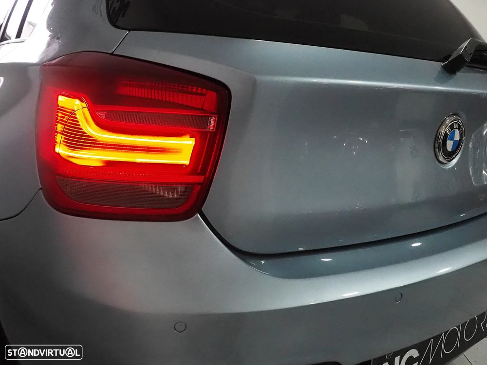 BMW 118 dA Pack M - 17