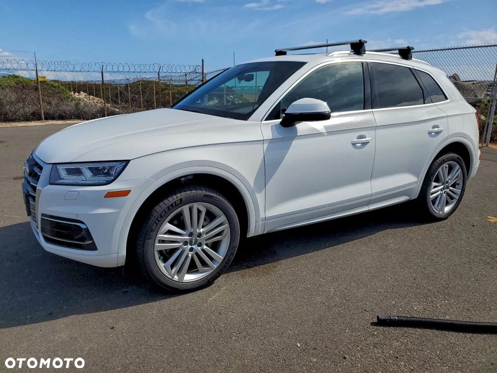 Audi Q5 45 TFSI quattro S tronic sport - 1