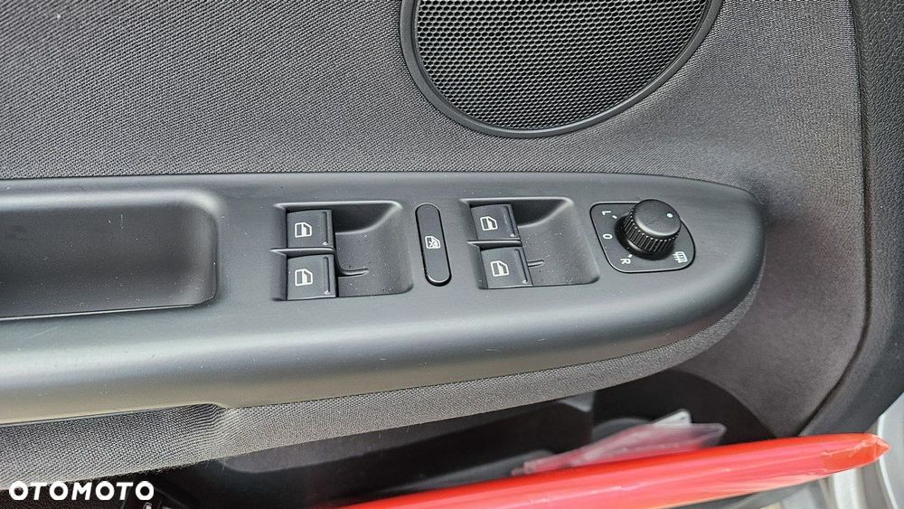 Volkswagen Golf Plus 1.4 Comfortline - 15