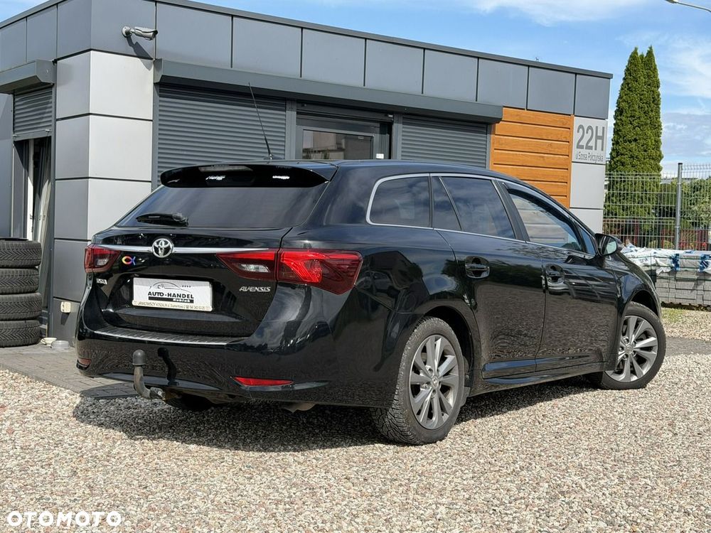Toyota Avensis - 5