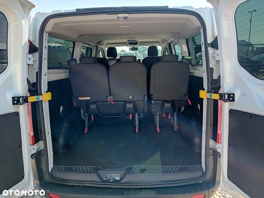 Ford Transit Custom - 10