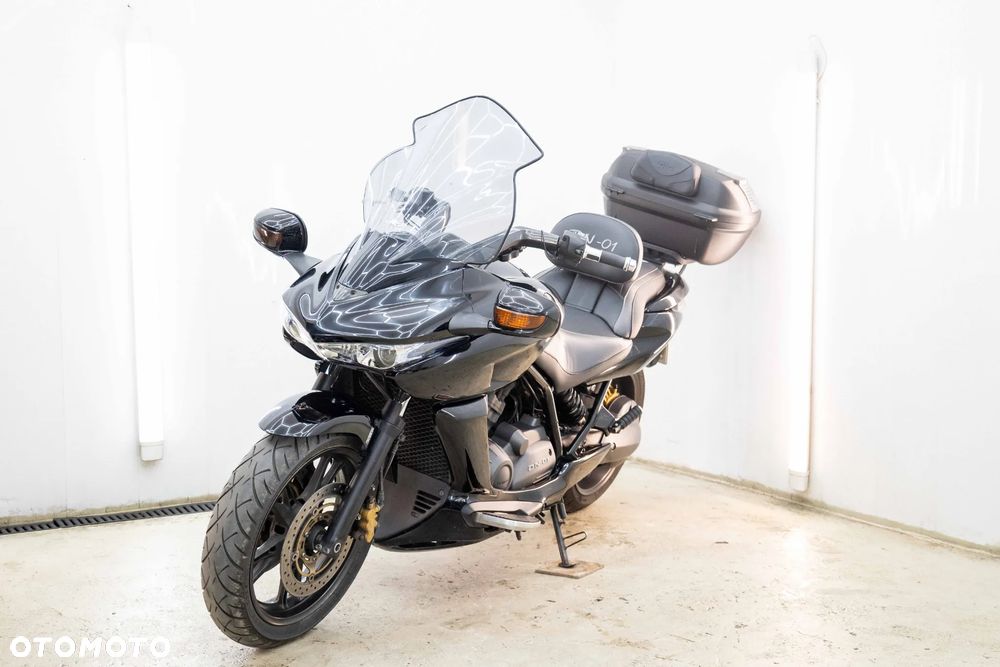 Honda DN-01 - 2