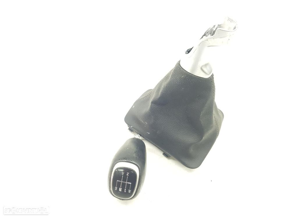 MANÍPULO DA ALAVANCA DE VELOCIDADES KIA RIO YB - 1