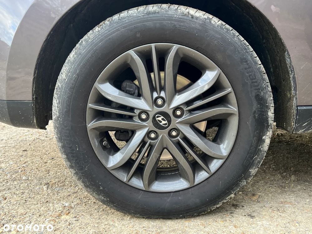 Hyundai ix35 2.0 4WD Trend - 16