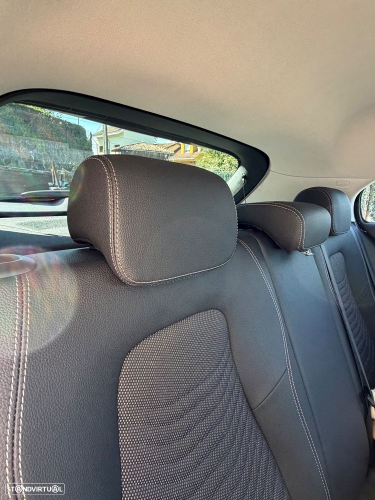 Mercedes-Benz A 250 e 8G-DCT Progressive Advanced - 11