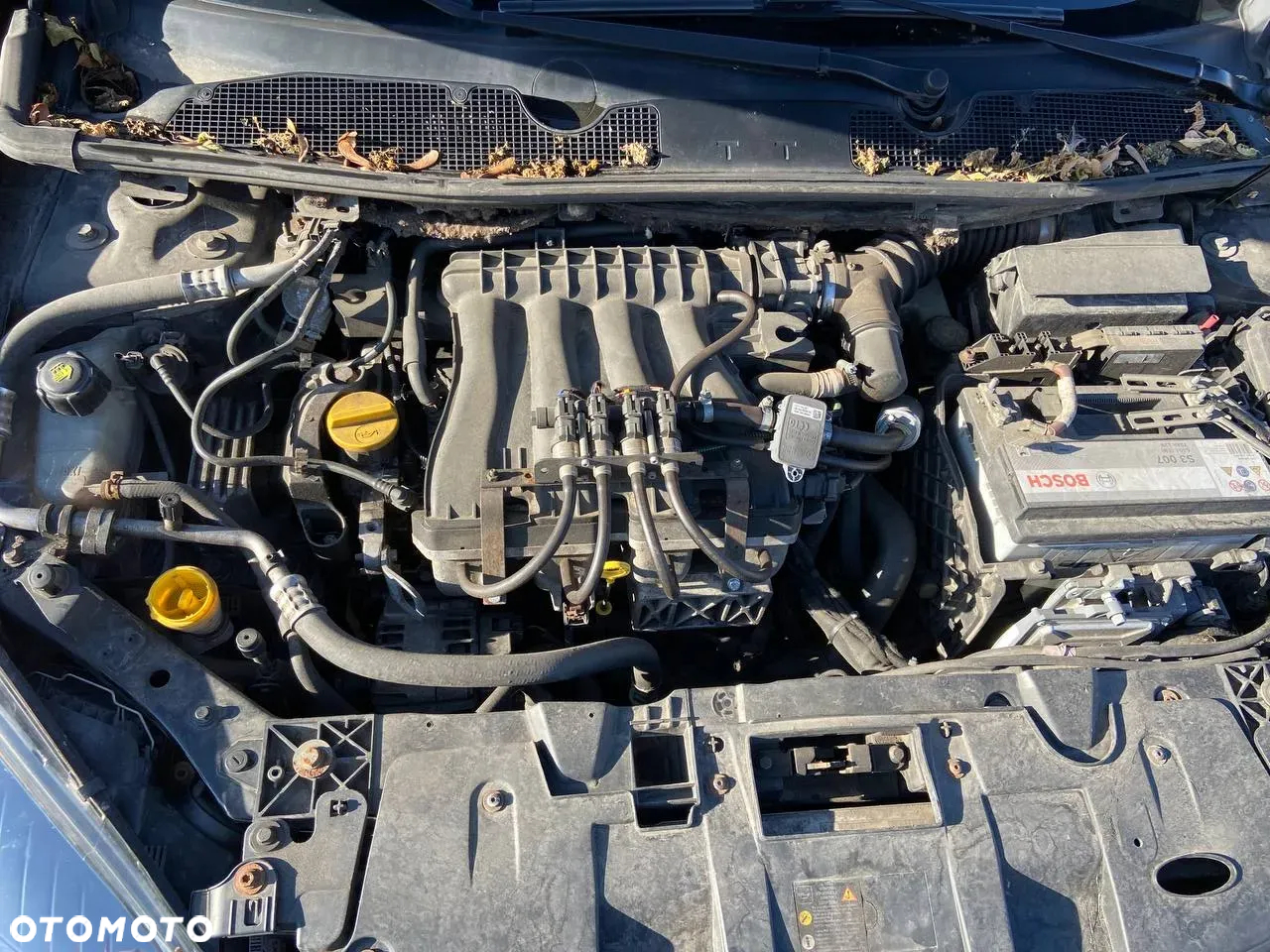 Renault Megane 2.0 16V Dynamique CVT - 27