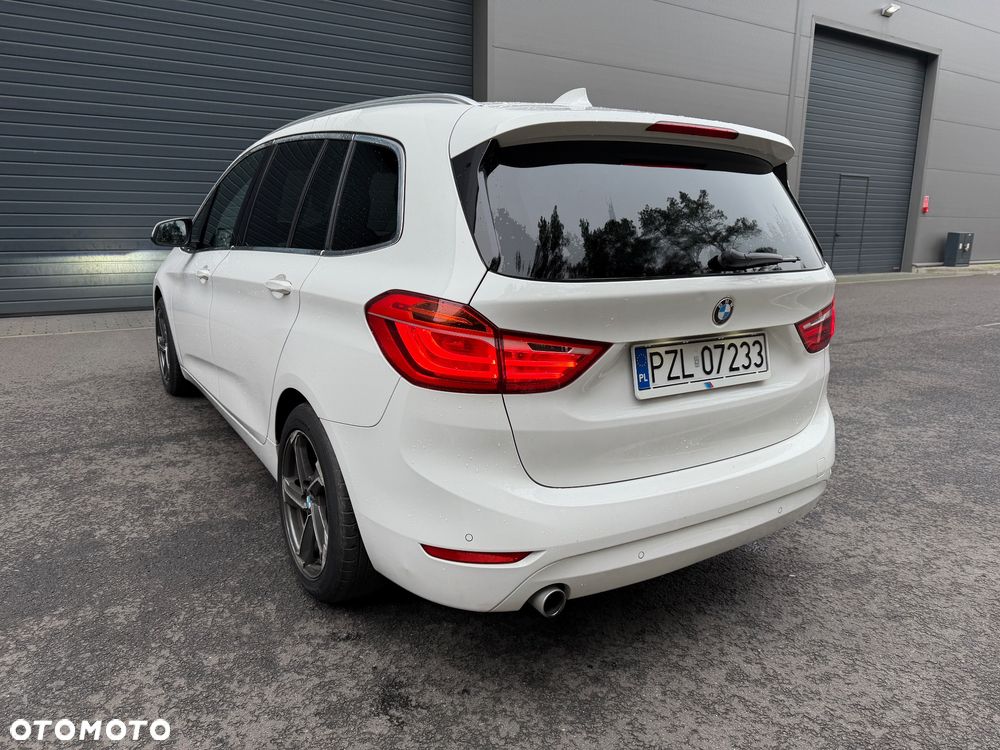 BMW Seria 2 - 11
