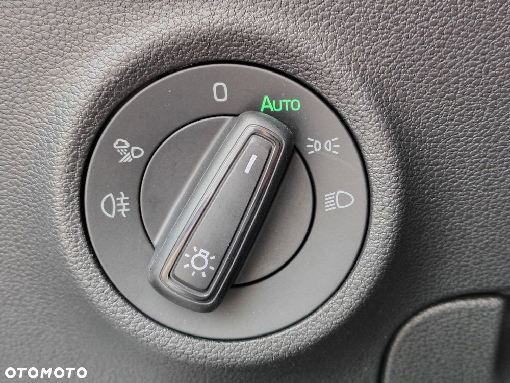 Skoda Karoq 1.5 TSI ACT Sportline DSG - 10