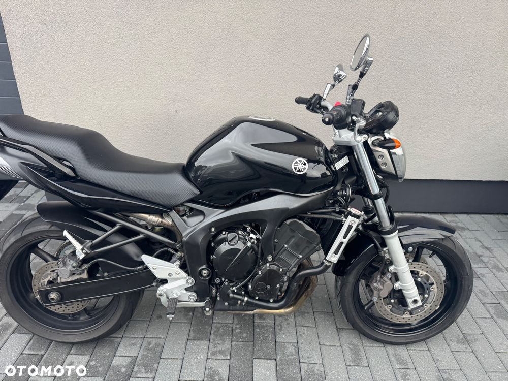 Yamaha FZ6 - 4