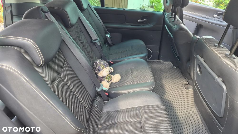 Renault Espace 2.0 dCi Privilege - 13