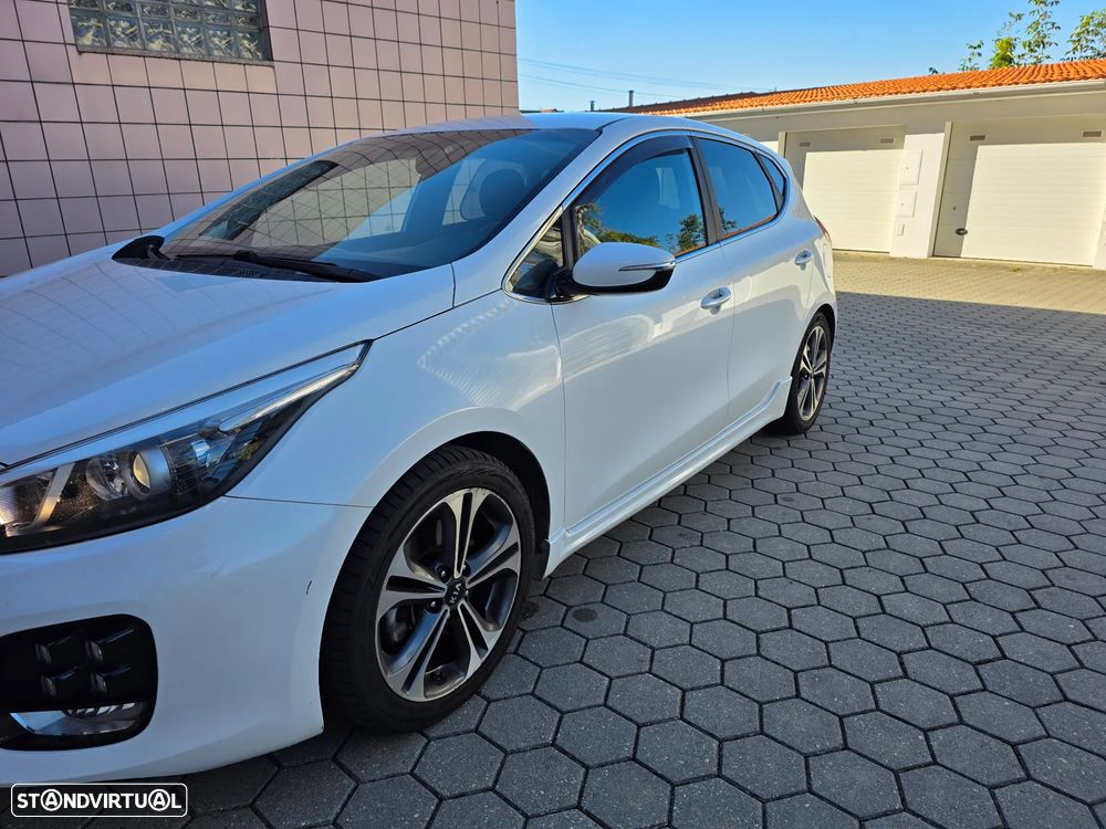 Kia Ceed 1.6 CRDi GT Line - 5