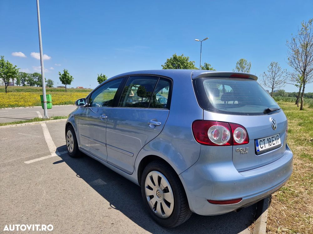 Volkswagen Golf 1.6 TDI DPF BlueMotion Technology Style - 5