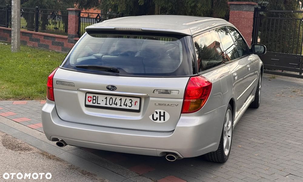Subaru Legacy - 18