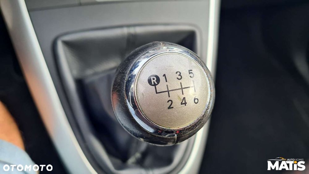 Toyota Verso - 16