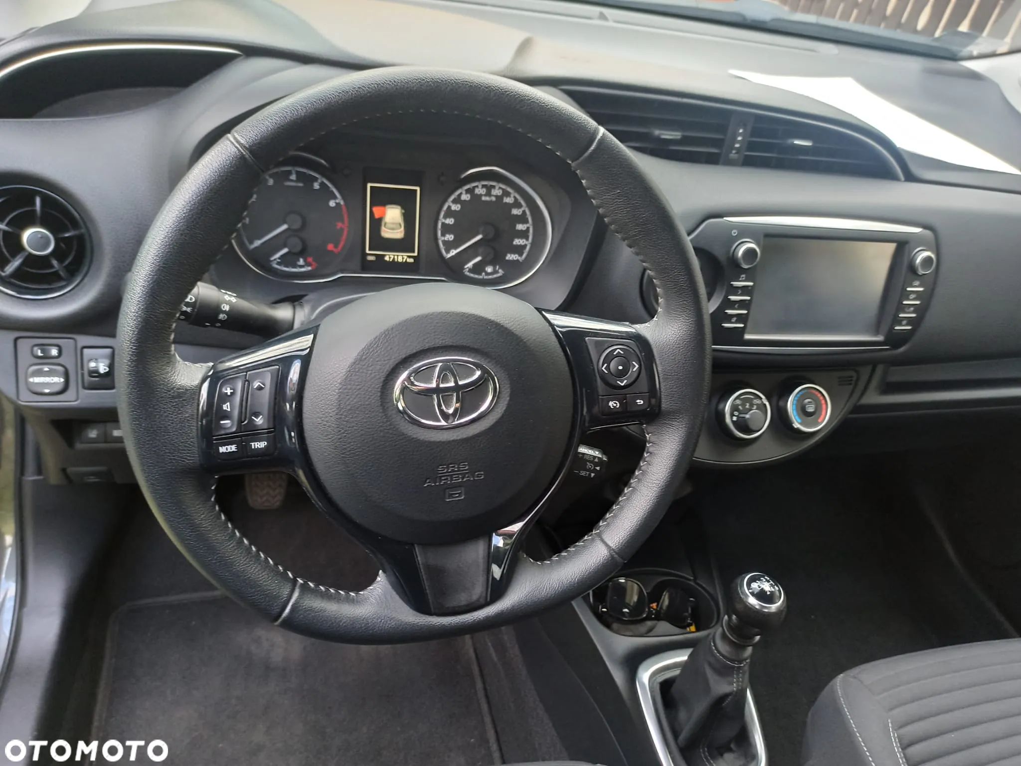 Toyota Yaris - 1
