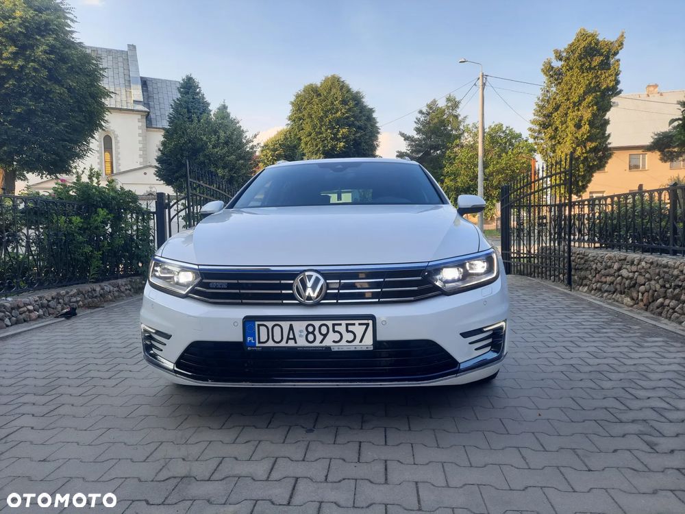 Volkswagen Passat - 3