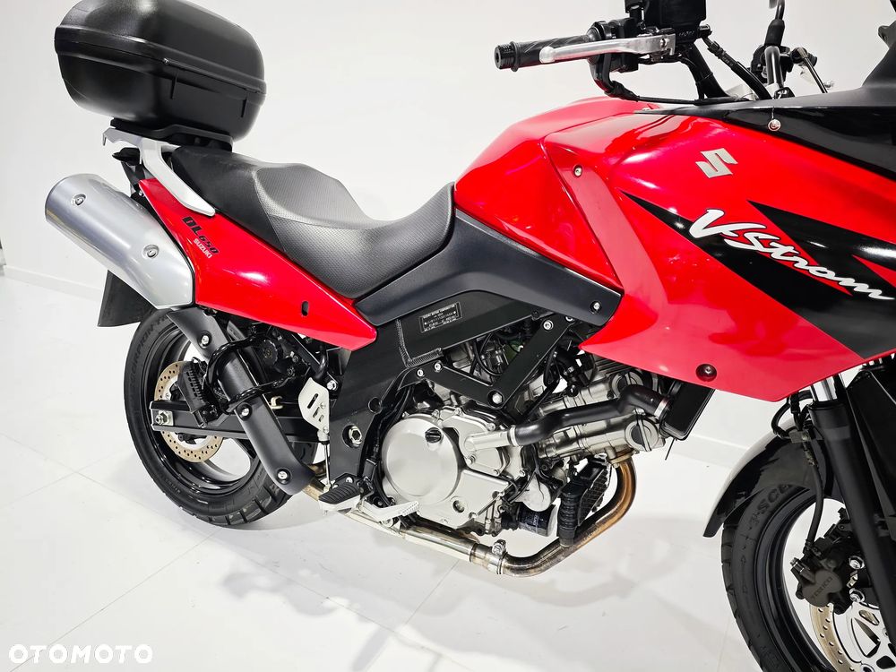 Suzuki V-STROM - 8