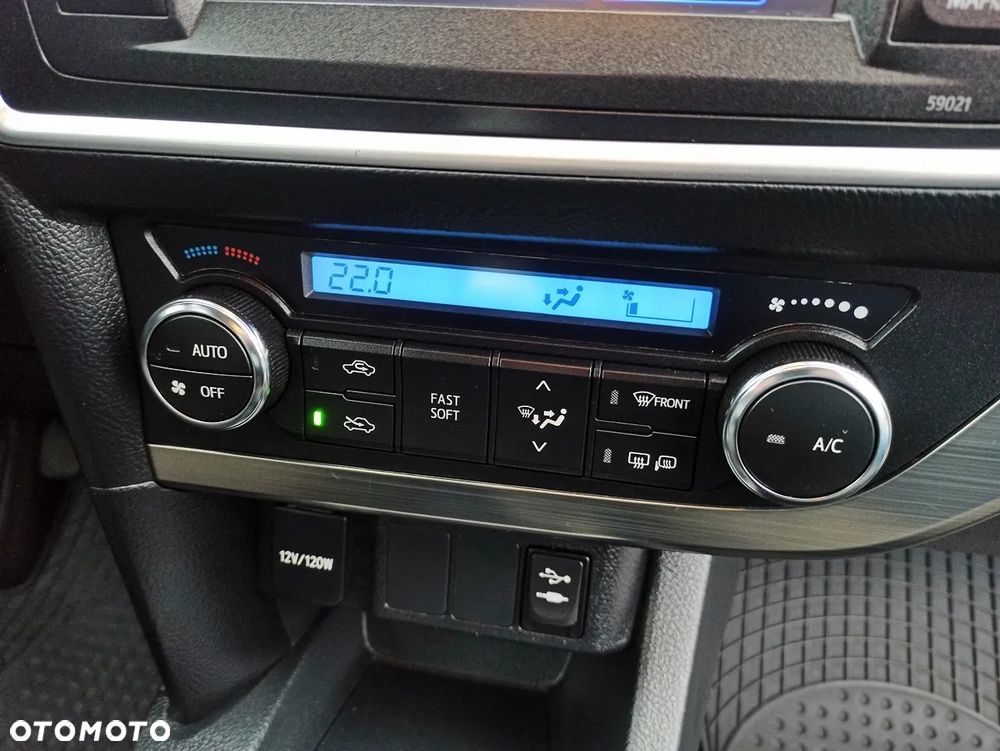 Toyota Auris 1.4 D-4D Business Edition - 28