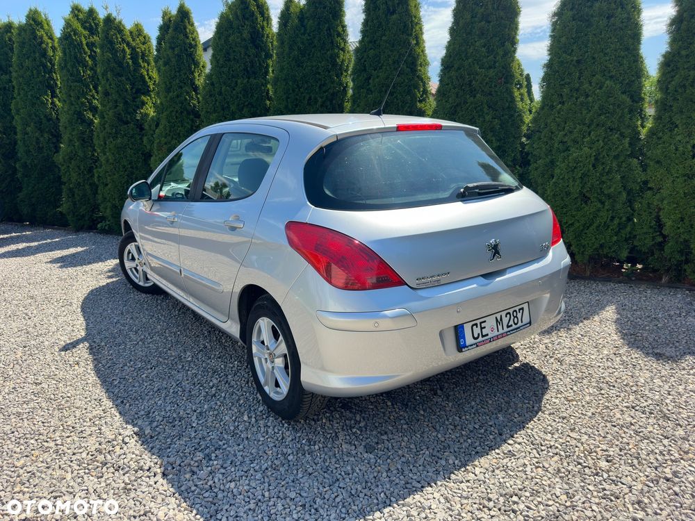 Peugeot 308 120 VTi Style - 3