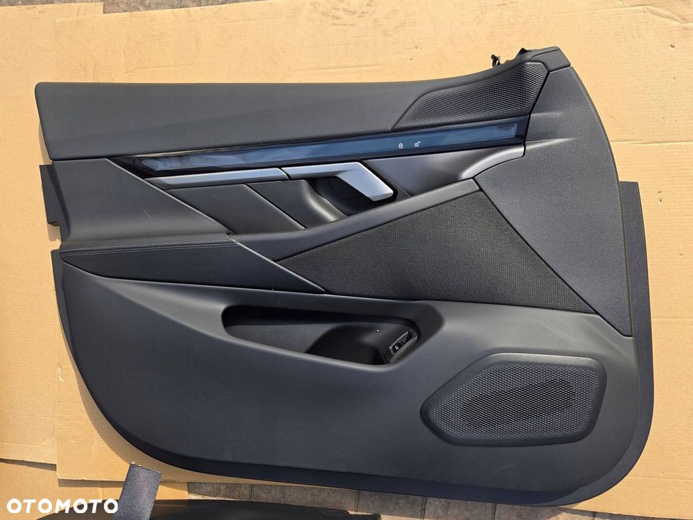 bmw 5 g60 fotele kanapa boczki komplet wnętrze - 13