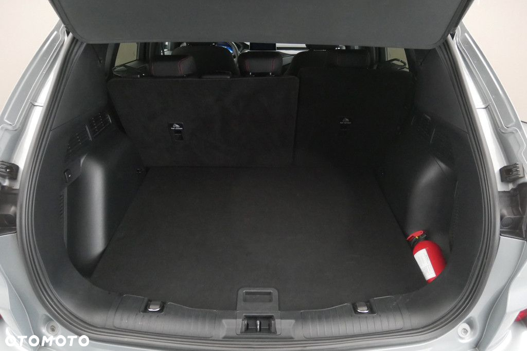 Ford Kuga - 16