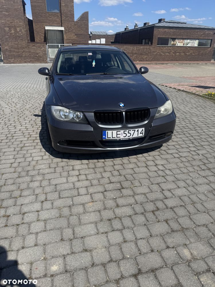 BMW Seria 3 - 1