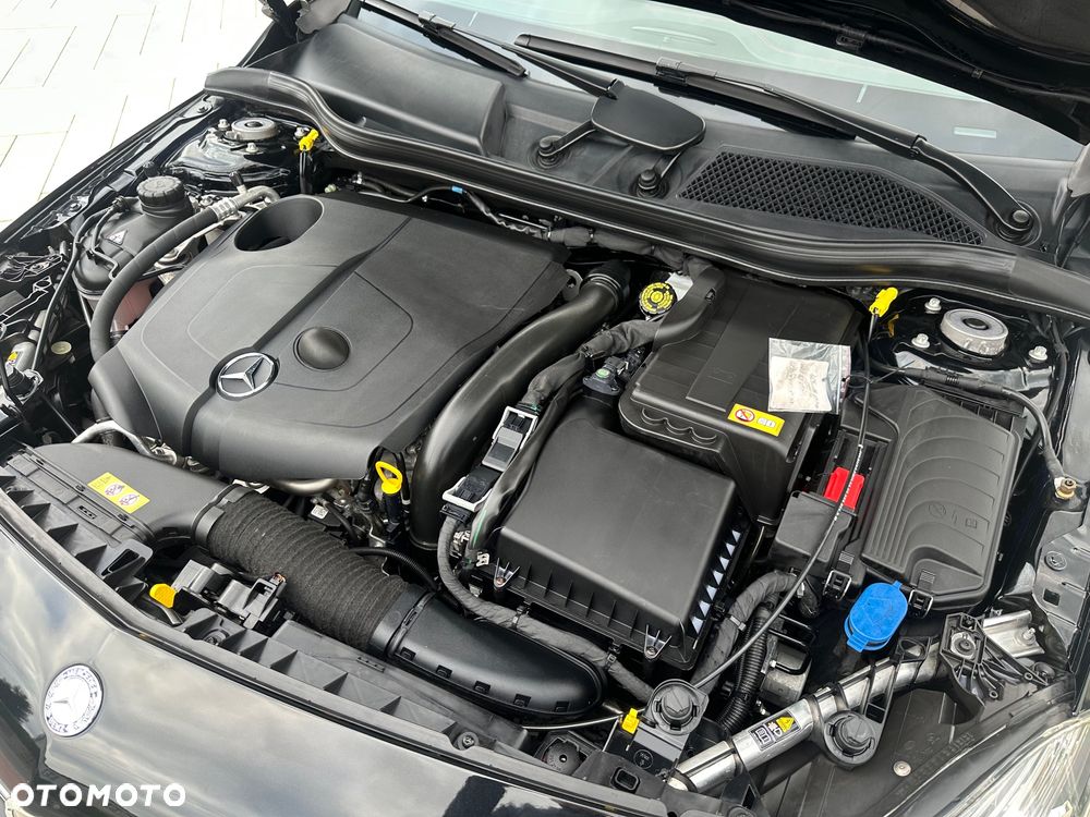 Mercedes-Benz Klasa A 200 CDI 4Matic 7G-DCT AMG Line - 16