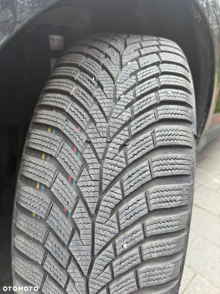 Volkswagen Passat 2.0 TDI DPF DSG Trendline - 27