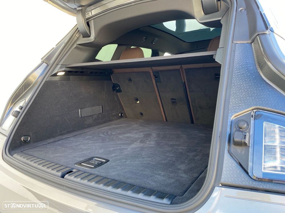 BMW iX xDrive 50 Pack Desportivo - 23