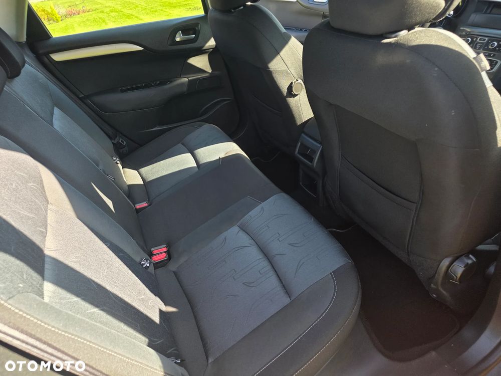 Citroën C4 HDi 90 Tendance - 14