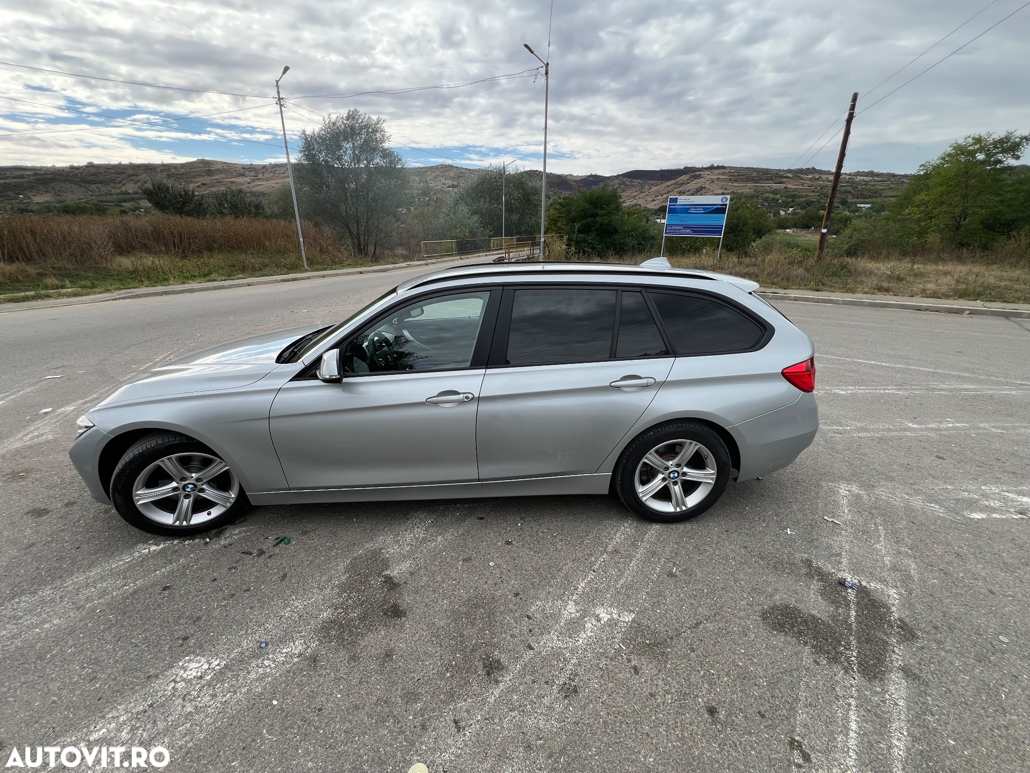 BMW Seria 3 318d Touring Aut. Modern Line - 7