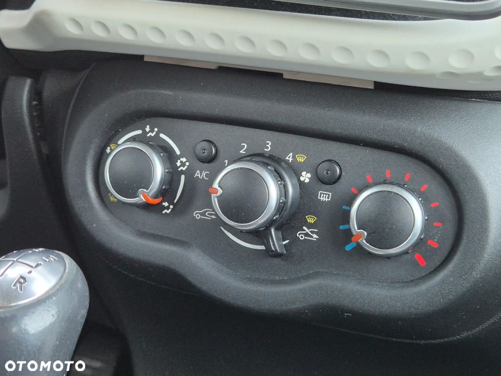 Renault Twingo SCe 70 Zen - 16