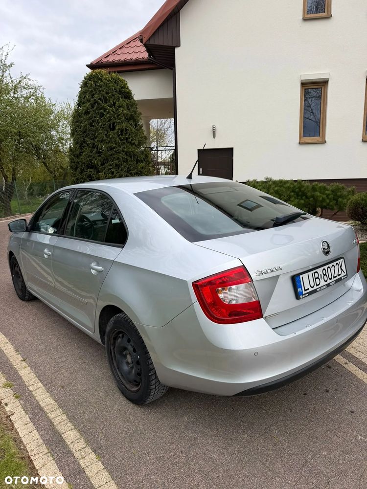 Skoda RAPID 1.6 TDI DPF Edition - 6