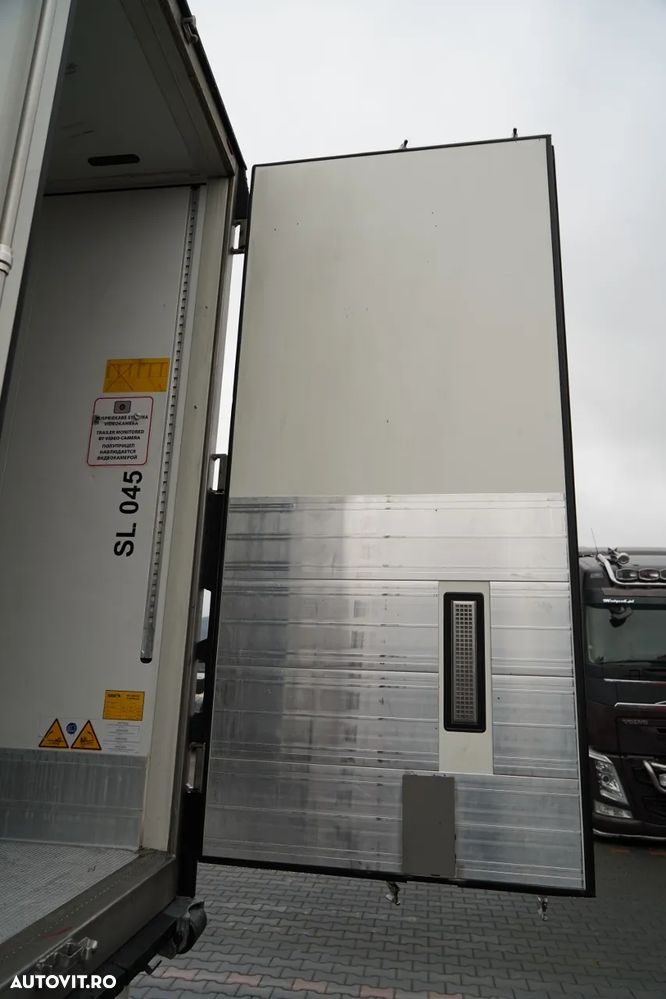 Schmitz Cargobull CARGOBULL / REFRIGERAT / UNITATE THERMO KING NOUĂ / SLX 300 / 0 ORE / DOPPELSTOCK - 14
