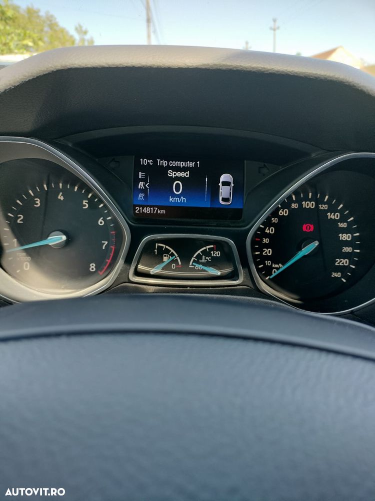 Ford Focus 1.0 EcoBoost Start Stop Titanium - 4