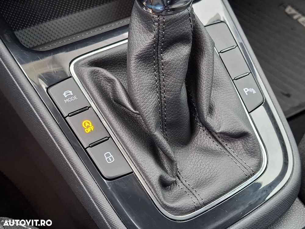 Skoda Fabia 1.0 TSI 115 CP DSG Selection - 24