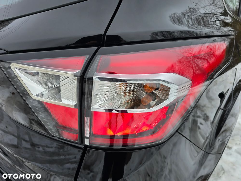 Ford Kuga 2.0 TDCi 4x4 Titanium - 12