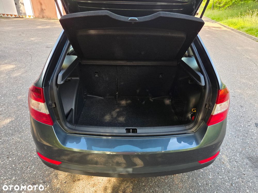 Skoda RAPID 1.2 TSI Ambition - 7
