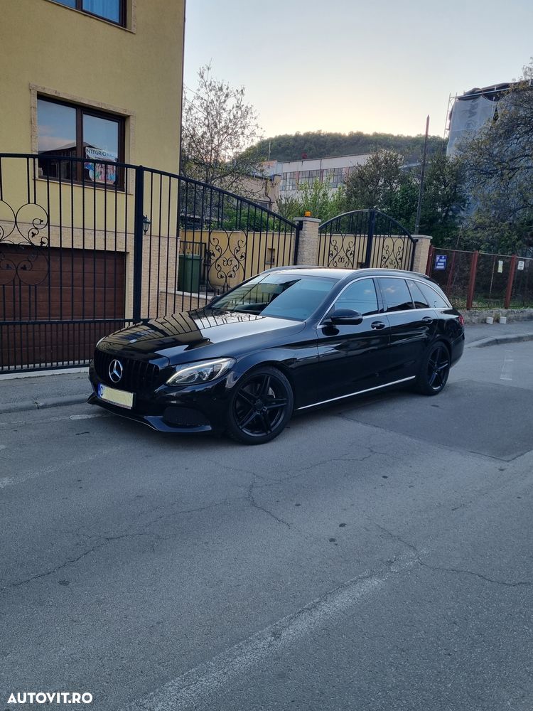 Mercedes-Benz C - 3