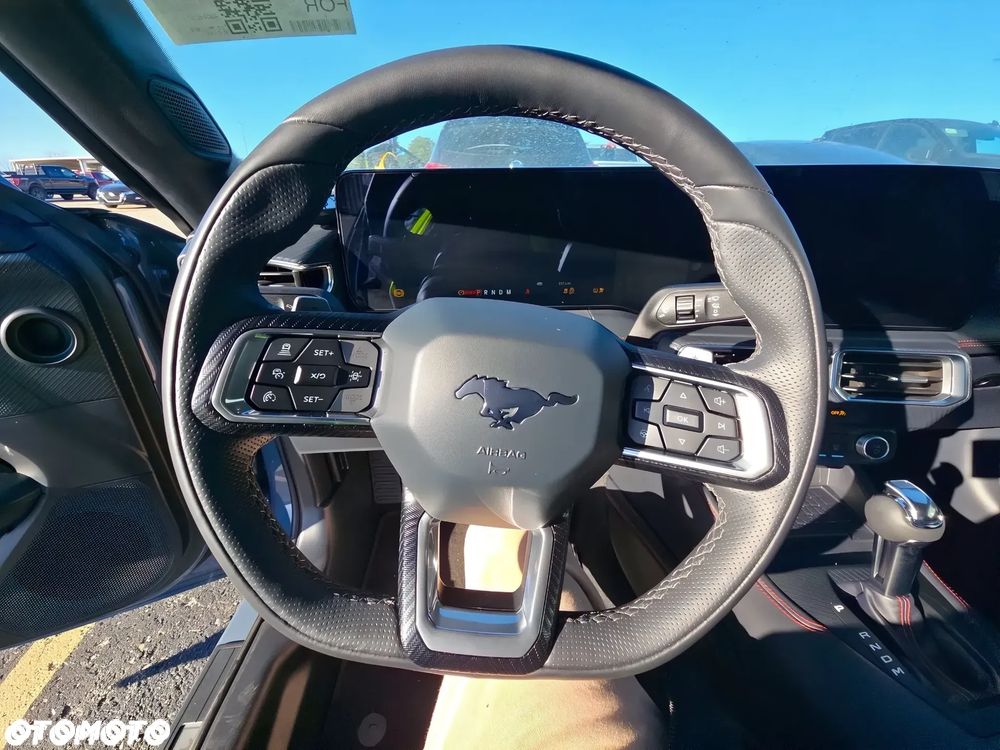 Ford Mustang 5.0 V8 GT - 9