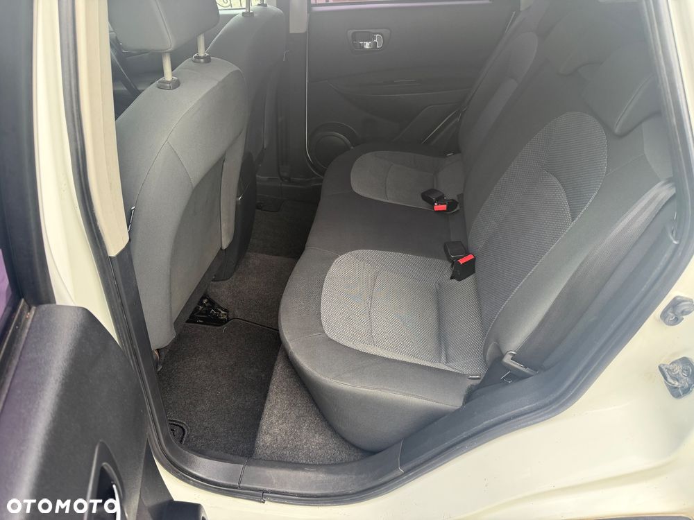 Nissan Qashqai - 15