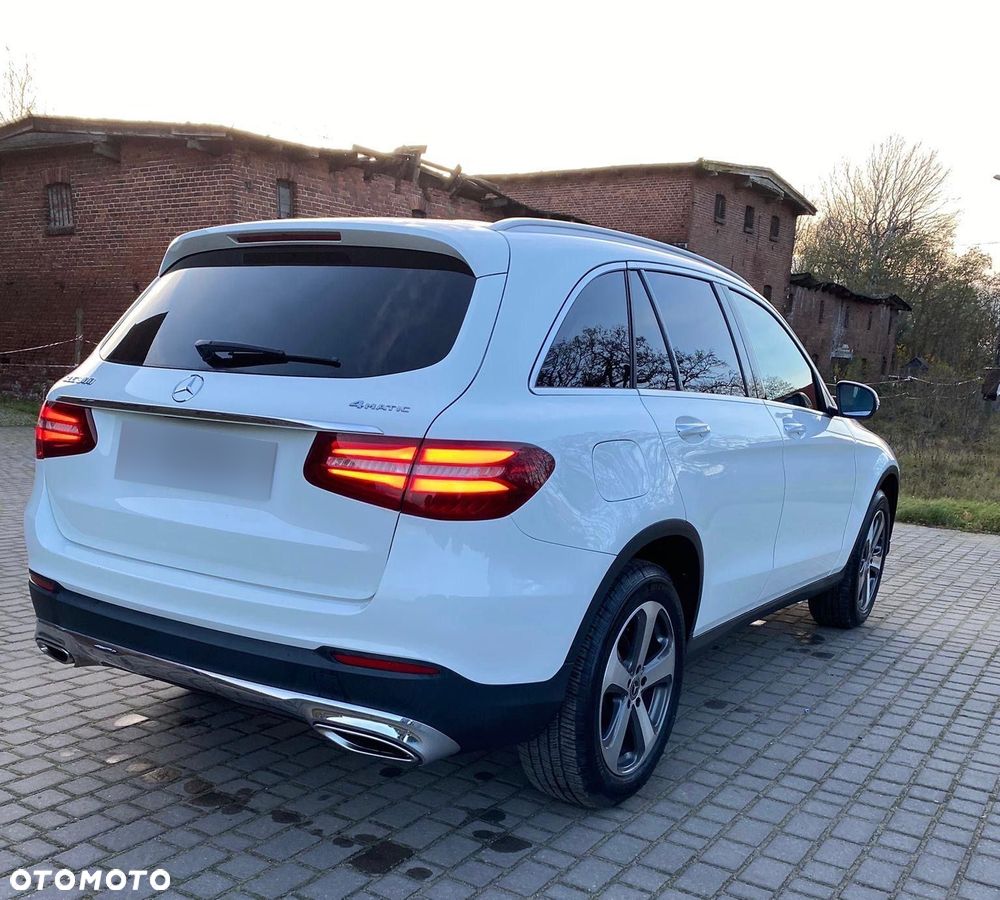 Mercedes-Benz GLC - 5