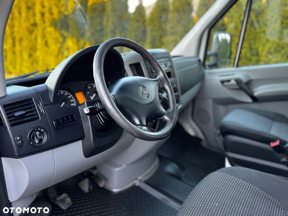 Mercedes-Benz Sprinter 906 516 - 10