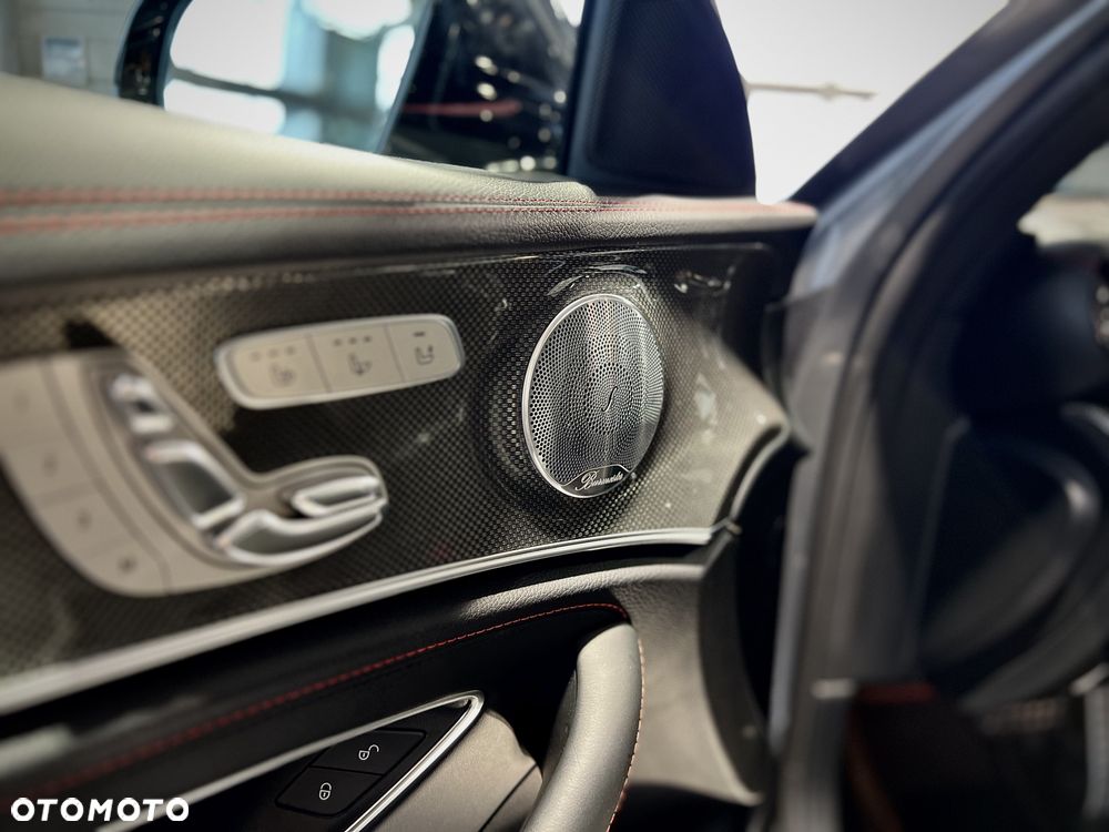 Mercedes-Benz Klasa E - 7