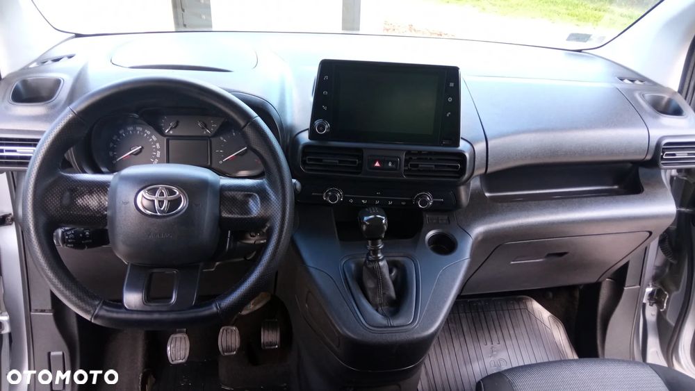 Toyota Proace City Verso 1.5 D-4D Business - 20